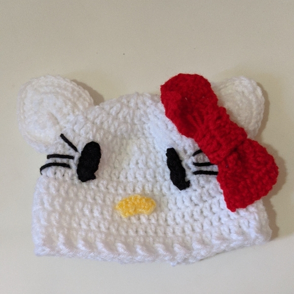 Hello Kitty Baby Handmade Crochet Beanie Hat - Picture 1 of 2
